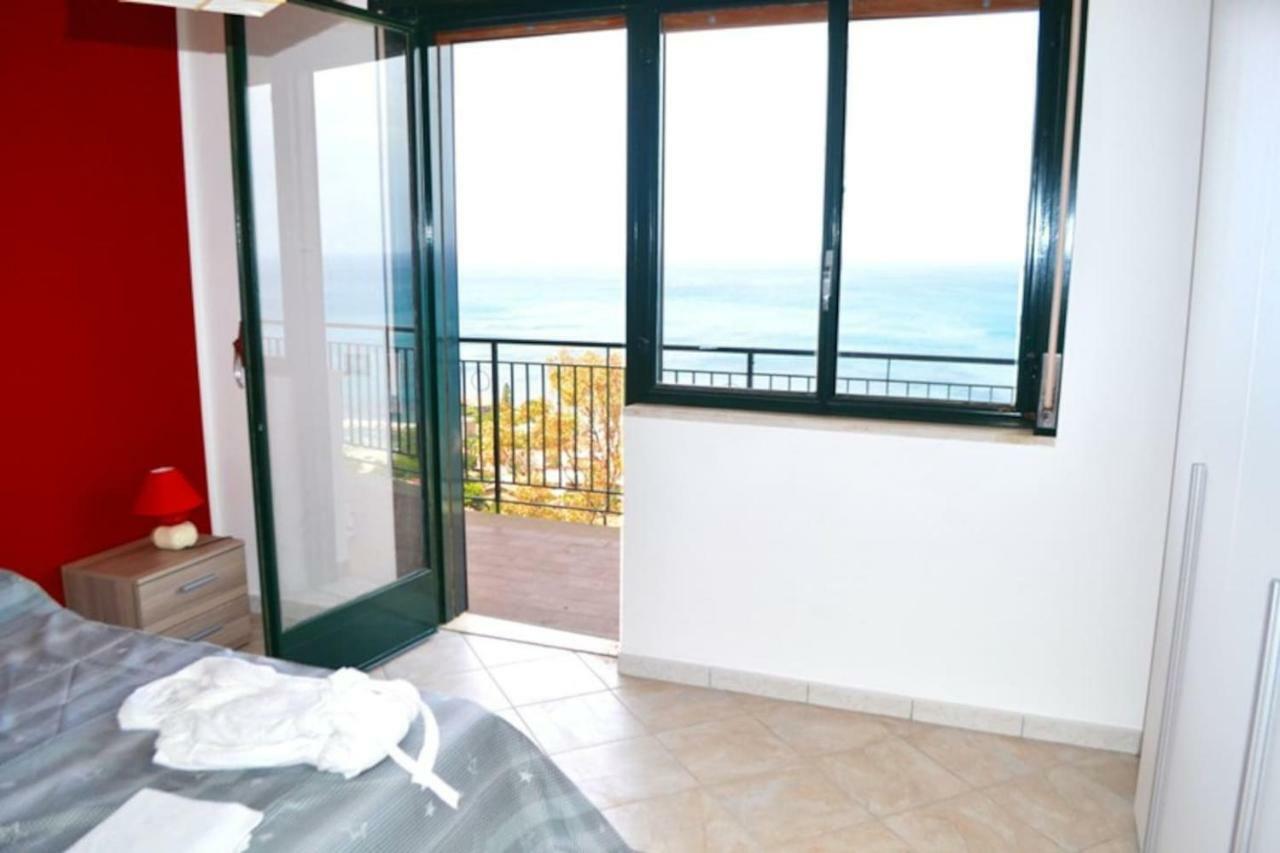 Casa Vacanze La Petrusella Trabia Exterior photo